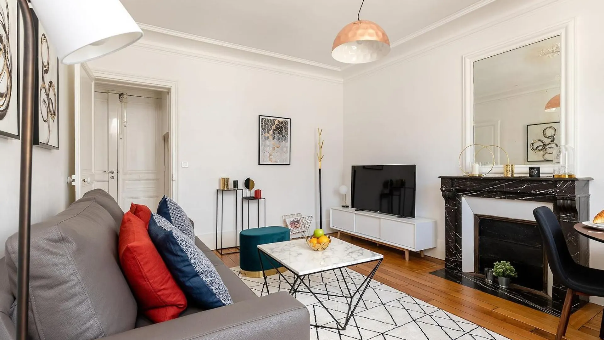 Latin Quarter & Pantheon - 1Br - Cityapartmentstay Parijs Appartement