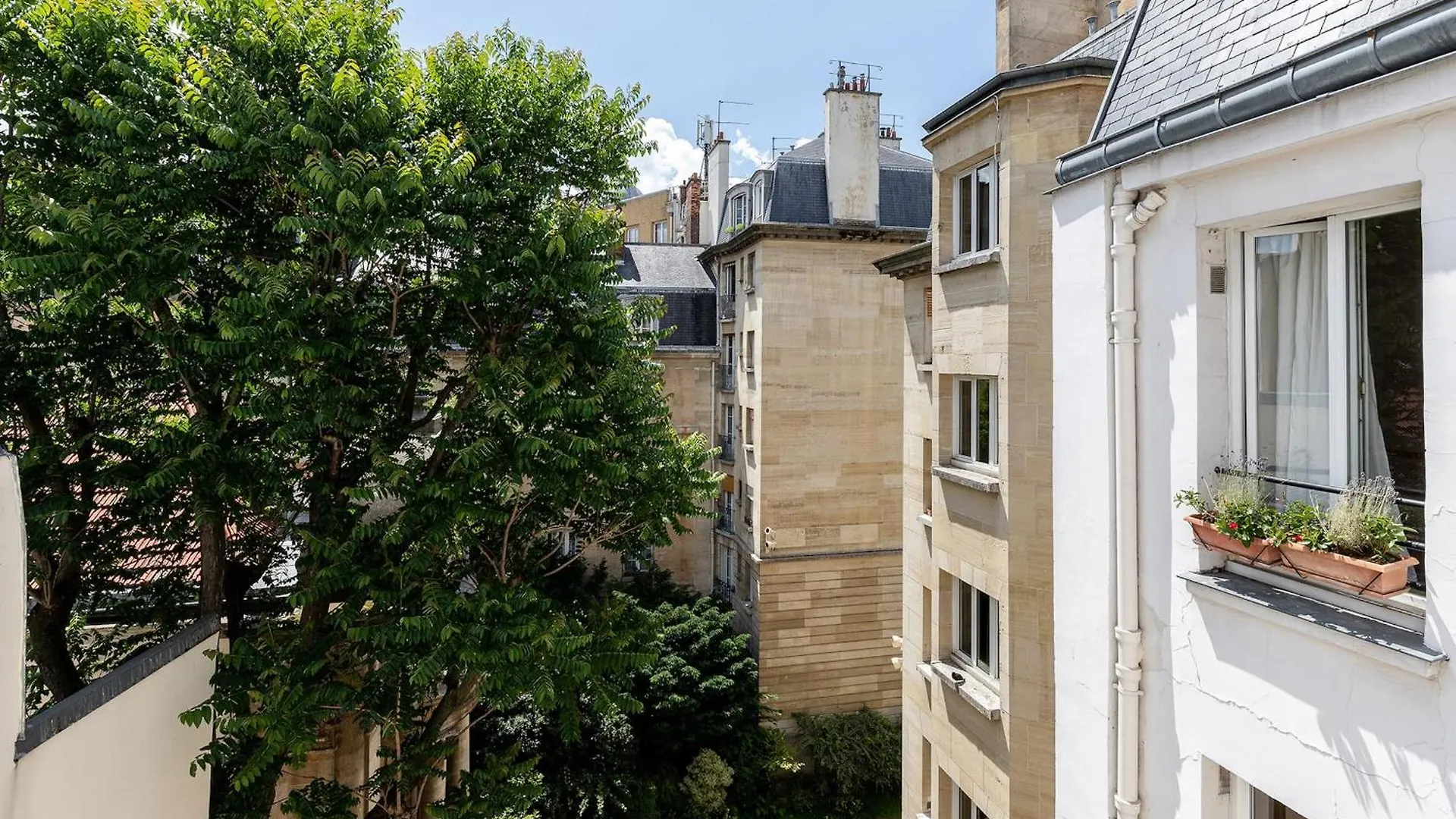 Appartement Latin Quarter & Pantheon - 1Br - Cityapartmentstay Parijs